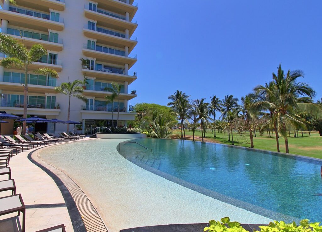 Price Reduced Condo For Sale VMarina