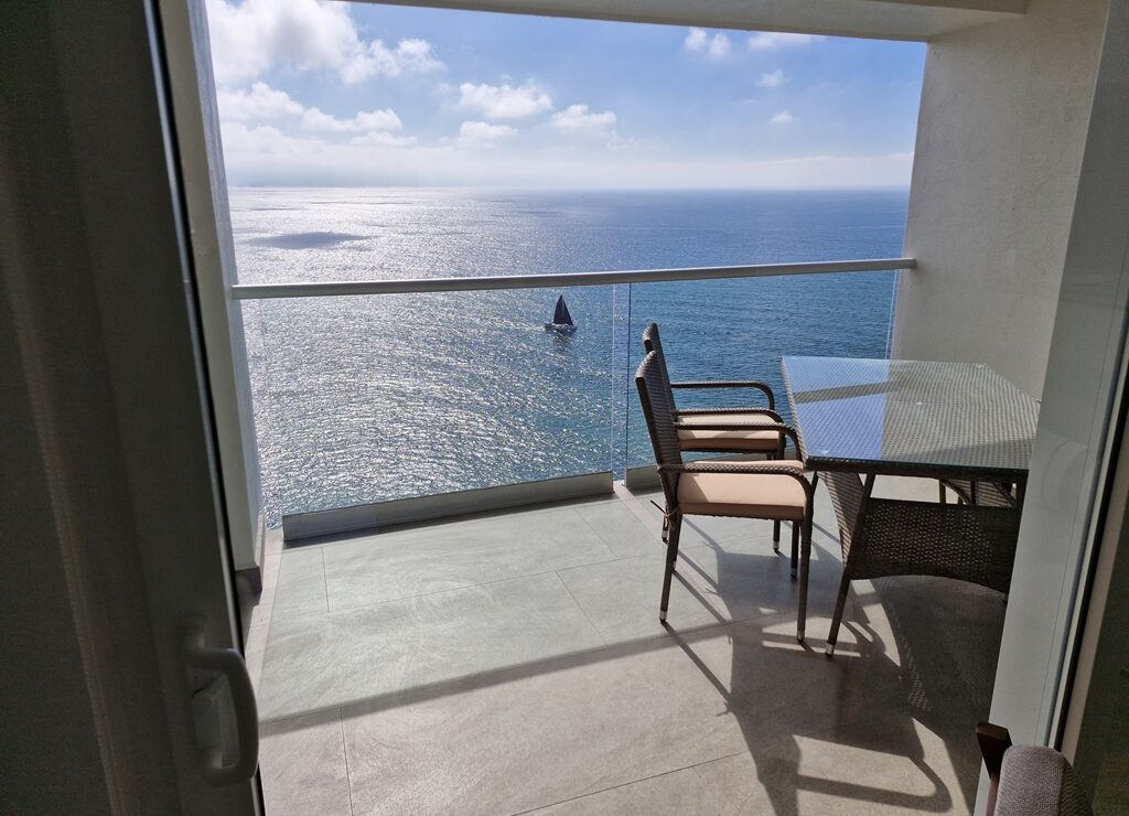 Beach Front Harbor 171