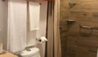 Affordable-Zona-Romántica-Studio-bath
